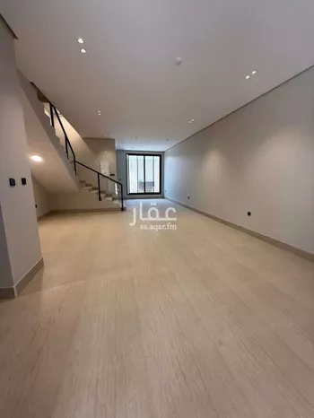 فيلا للإيجار في شارع ابن البرهان النحاس, حي الرمال, مدينة الرياض, منطقة الرياض