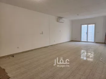 فيلا للإيجار في شارع أبي الغنائم الكتان, حي مطار الملك خالد الدولي, مدينة الرياض, منطقة الرياض صورة 2