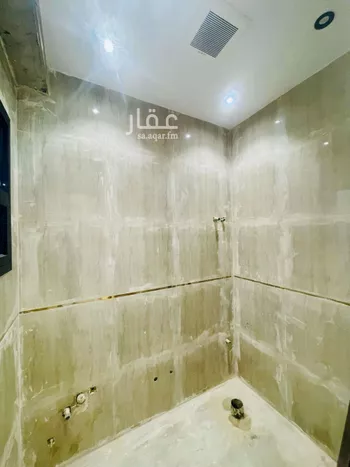 فيلا للبيع في شارع رقم 151, حي ظهرة لبن, مدينة الرياض, منطقة الرياض صورة 4