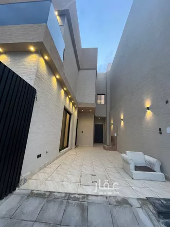 فيلا للبيع في شارع إبراهيم بن علي بن علوي, حي المهدية, مدينة الرياض, منطقة الرياض صورة 2