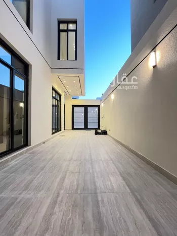 فيلا للبيع في شارع إبراهيم بن علي بن علوي, حي المهدية, مدينة الرياض, منطقة الرياض صورة 5