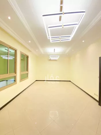 فيلا للإيجار في شارع عبدالرحمن ابن خميس, حي الروضة, مدينة جدة, منطقة مكة المكرمة