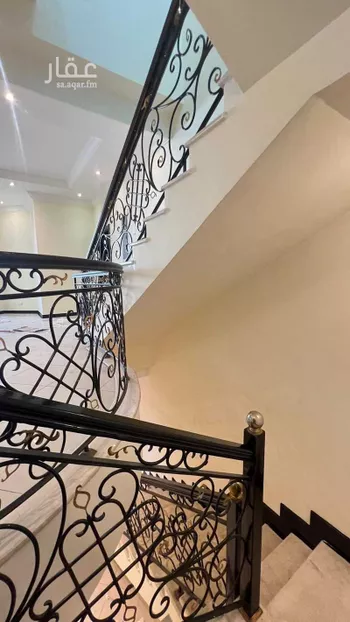 فيلا للإيجار في شارع عبدالرحمن ابن خميس, حي الروضة, مدينة جدة, منطقة مكة المكرمة
