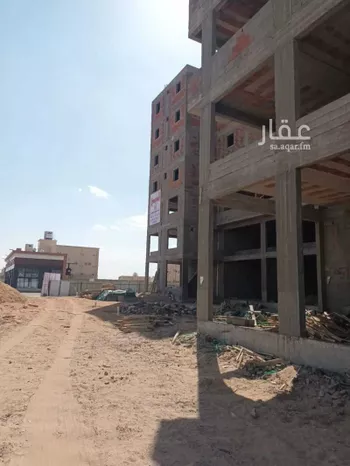 عمارة للبيع في شارع عبد الرحمن بن عبدالعزيز, حي الروضة, مدينة نجران, منطقة نجران صورة 5