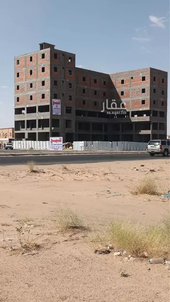 عمارة للبيع في شارع عبد الرحمن بن عبدالعزيز, حي الروضة, مدينة نجران, منطقة نجران