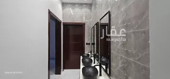 فيلا للبيع في شارع الاسقع البكري, حي نوارة, مدينة المزاحميه, منطقة الرياض صورة 2