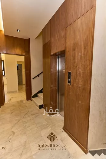 عمارة للبيع في شارع محمد بن هبه الله, حي المهدية, مدينة الرياض, منطقة الرياض صورة 3