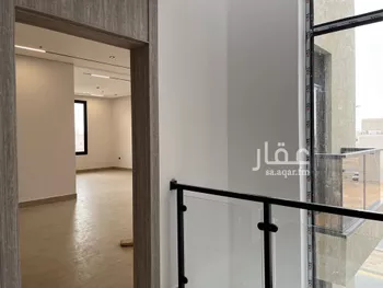 شقة للبيع في  صورة 2