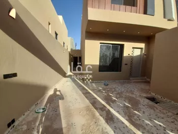 فيلا للبيع في شارع المصيف, حي عكاظ, مدينة الرياض, منطقة الرياض صورة 4
