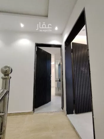 دور للبيع في شارع مسلم, حي بدر, مدينة الرياض, منطقة الرياض صورة 2
