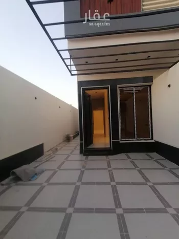 دور للبيع في شارع بدر المزني, حي نوارة, مدينة المزاحميه, منطقة الرياض صورة 2