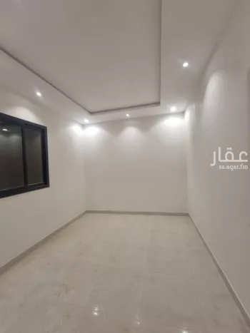 دور للبيع في شارع حسين بن حمد, حي طيبة, مدينة الرياض, منطقة الرياض صورة 5