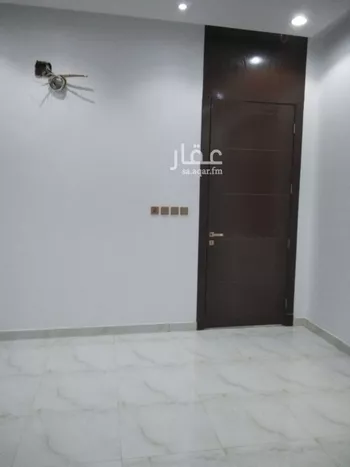 دور للبيع في شارع عبدالمنعم بن أبي نصر, حي الشفاء, مدينة الرياض, منطقة الرياض صورة 2