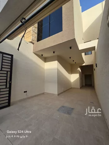دور للبيع في شارع مسلم, حي بدر, مدينة الرياض, منطقة الرياض صورة 2