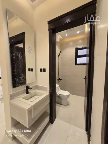 دور للبيع في شارع مسلم, حي بدر, مدينة الرياض, منطقة الرياض صورة 4