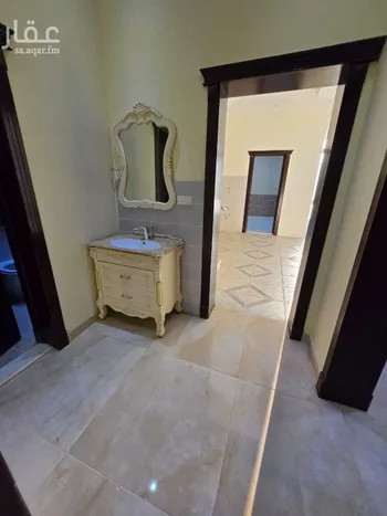 فيلا للإيجار في شارع عثمان الرويني, حي الشراع, مدينة جدة, منطقة مكة المكرمة صورة 4
