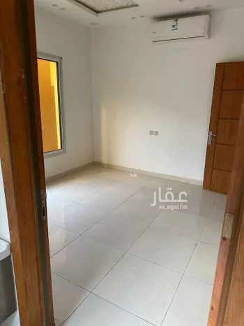 فيلا للبيع في شارع قصيرات, حي شبرا, مدينة الرياض, منطقة الرياض صورة 4