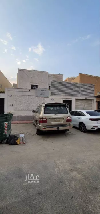 فيلا للبيع في شارع عبدالقادر الجزائري ، حي الدار البيضاء ، الرياض ، منطقة الرياض