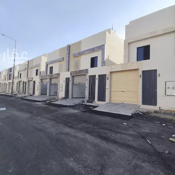 دور للبيع في شارع عبدالعزيز القاضي, حي عكاظ, مدينة الرياض, منطقة الرياض