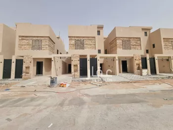 دور للبيع في شارع الحزمة, حي ديراب, مدينة الرياض, منطقة الرياض