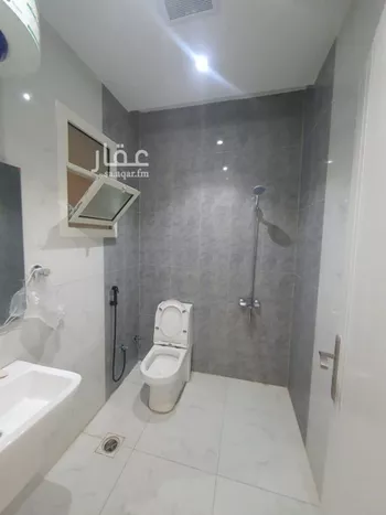 دور للبيع في شارع النفيس البغدادي, حي سلطانة, مدينة الرياض, منطقة الرياض صورة 3