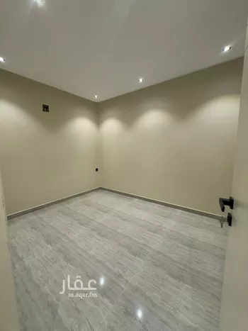 فيلا للبيع في شارع الحفاير, حي العريجاء الغربي, مدينة الرياض, منطقة الرياض صورة 2