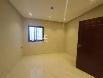 شقة للبيع في شارع الرسالة, حي بدر, مدينة الرياض, منطقة الرياض صورة 3