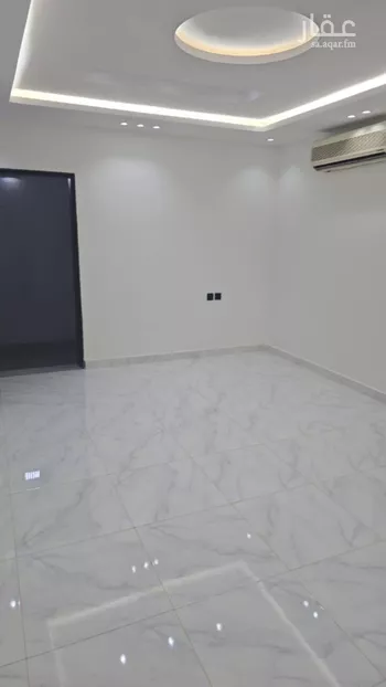 شقة للإيجار في شارع الشيخ ناصر بن سرحان بن منيخر, حي الحمراء, مدينة الرياض, منطقة الرياض