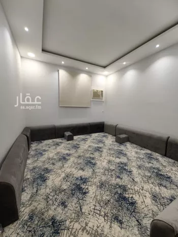 شقة للبيع في شارع الامير عبدالعزيز بن مساعد بن جلوي, حي الفلاح, مدينة بريده, منطقة القصيم صورة 2