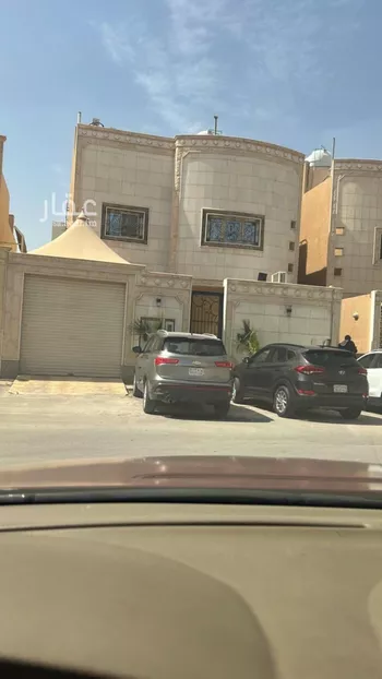 فيلا للبيع في شارع المركز, حي الوادي, مدينة الرياض, منطقة الرياض