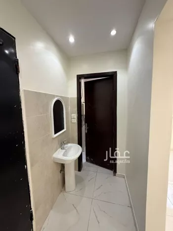 شقة للإيجار في شارع عبدالعزيز الأحيدب, حي الرمال, مدينة الرياض, منطقة الرياض