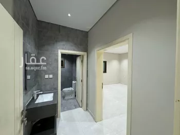 عمارة للبيع في شارع عبدالله ابن المبارك, حي بنى حارثة, مدينة المدينه المنوره, منطقة المدينة المنورة صورة 4