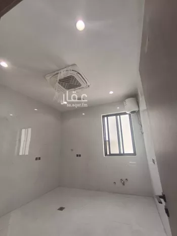 دور للبيع في شارع جرير بن حازم, حي الرمال, مدينة الرياض, منطقة الرياض صورة 4
