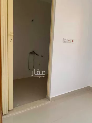 فيلا للإيجار في شارع محمد الشرواني, حي الشراع, مدينة جدة, منطقة مكة المكرمة صورة 5