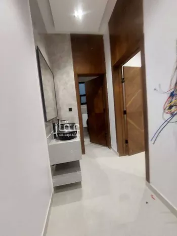 دور للبيع في شارع أحمد صالح قنديل, حي طويق, مدينة الرياض, منطقة الرياض صورة 3