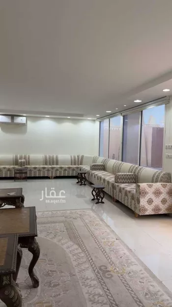 استراحة للبيع في شارع سليمان بن المغيرة, حي المعيزيلة, مدينة الرياض, منطقة الرياض صورة 2