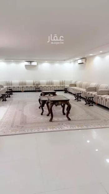 استراحة للبيع في شارع سليمان بن المغيرة, حي المعيزيلة, مدينة الرياض, منطقة الرياض صورة 3