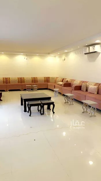 استراحة للبيع في شارع سليمان بن المغيرة, حي المعيزيلة, مدينة الرياض, منطقة الرياض صورة 5