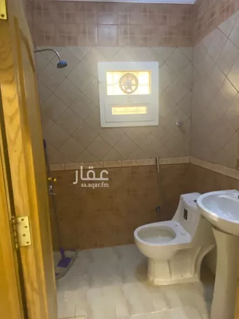 شقة للإيجار في شارع جرير بن عبدالله البجلي, حي مغرزات, مدينة الرياض, منطقة الرياض صورة 5