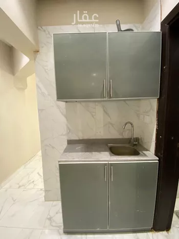 شقة للإيجار في شارع زيد البغدادي, حي الوزارات, مدينة الرياض, منطقة الرياض صورة 5