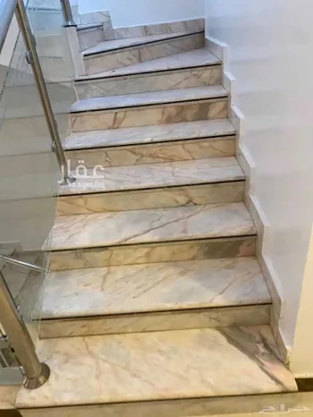 فيلا للبيع في شارع رقم 428, حي المونسية, مدينة الرياض, منطقة الرياض صورة 3
