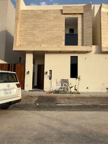 فيلا للبيع في شارع السيل الكبير, حي المهدية, مدينة الرياض, منطقة الرياض صورة 2
