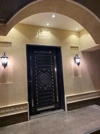 فيلا للبيع في شارع القاسم النويري, حي المهدية, مدينة الرياض, منطقة الرياض صورة 2