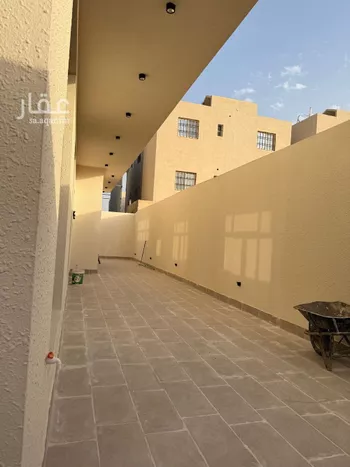 فيلا للبيع في شارع السيل الكبير, حي المهدية, مدينة الرياض, منطقة الرياض صورة 4