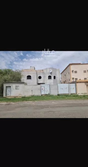 فيلا للبيع في شارع عبدالرحمن ابن قيظي ابن قيس, حي المصيف, مدينة خميس مشيط, منطقة عسير