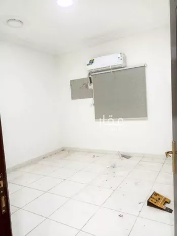 شقة للإيجار في شارع محمد بن سلامة الكرخي ، حي السعادة ، الرياض ، منطقة الرياض صورة 5