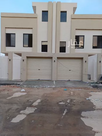 دور للبيع في شارع حسين الأبريقي, حي عكاظ, مدينة الرياض, منطقة الرياض
