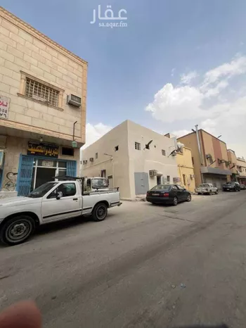 عمارة للبيع في شارع الدخيل, حي العود, مدينة الرياض, منطقة الرياض صورة 4