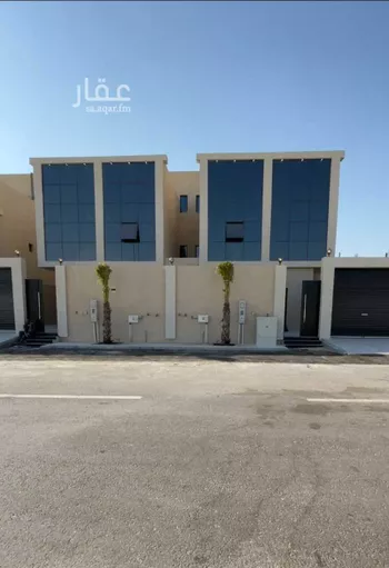 فيلا للبيع في شارع الاقواس, حي الشعلة, مدينة الدمام, المنطقة الشرقية