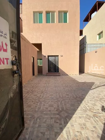 فيلا للإيجار في شارع عبدالله بن عمر, حي العليا, مدينة الخبر, المنطقة الشرقية صورة 2